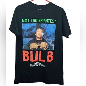 National Lampoon’s Christmas vacation T-shirt size medium Not the brightest bulb